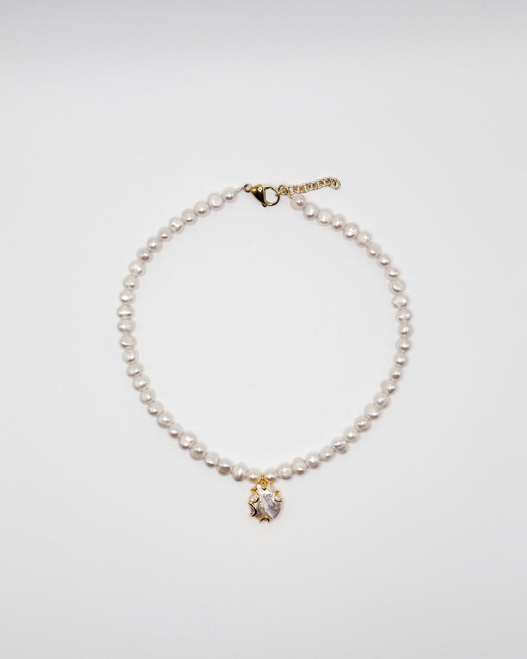 FORM//NECKLACE